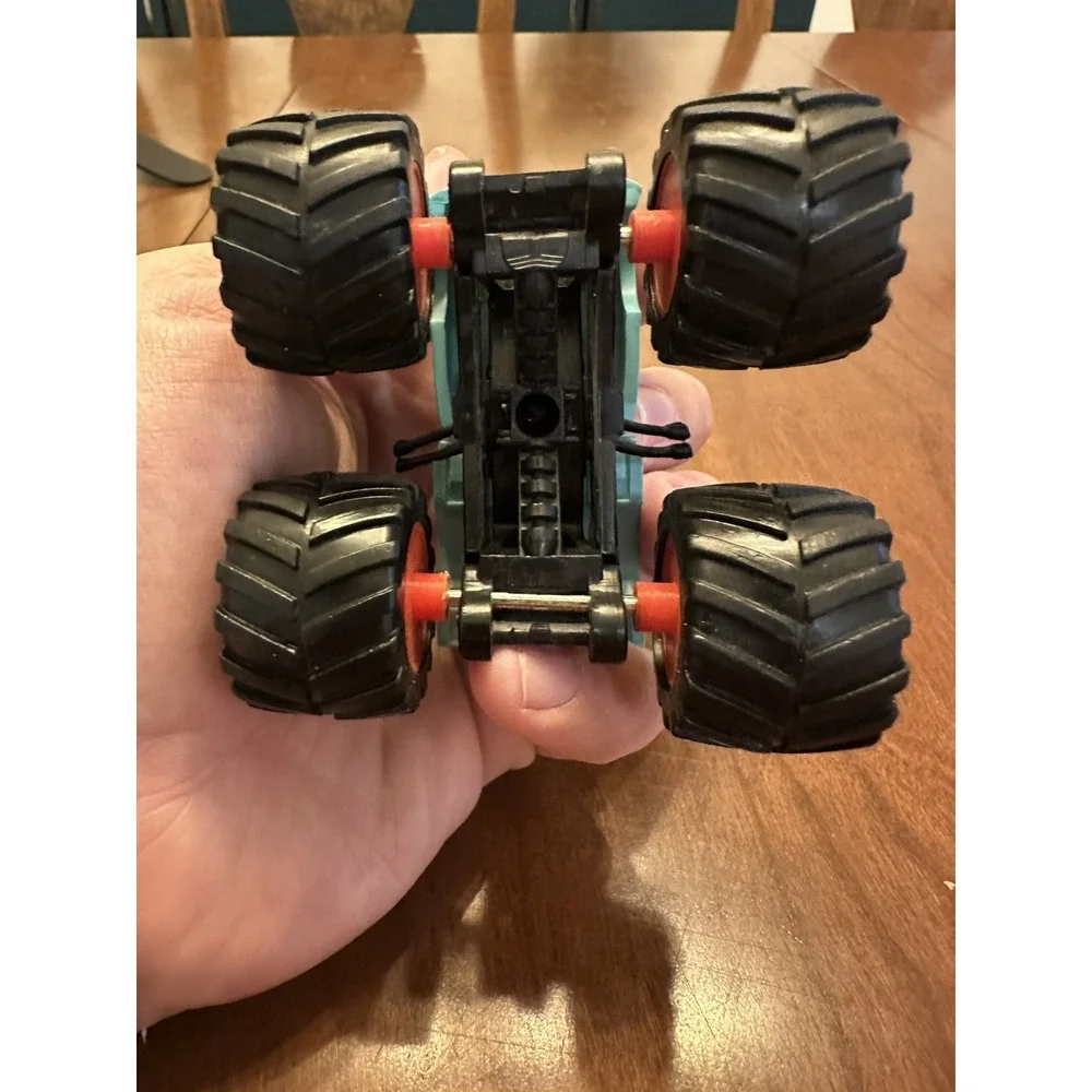 Disney Pixar Diecast Cars - Limited Edition Monster Truck Tormentor - Picture 5 of 5